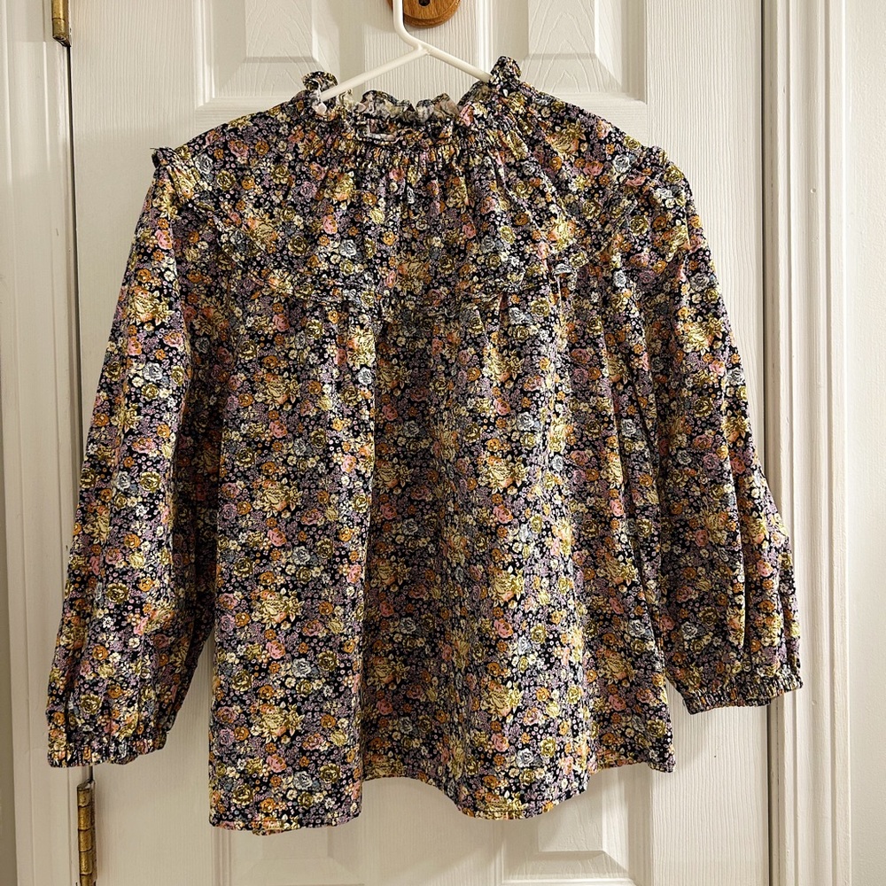 universal threads top